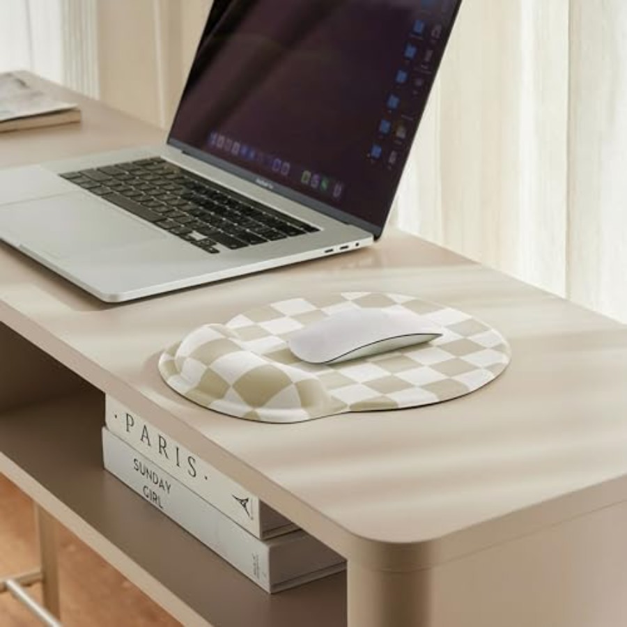 White Checkered Mouse Pad with - Laptop Accessories For Wrist Support 리뷰 및 가격